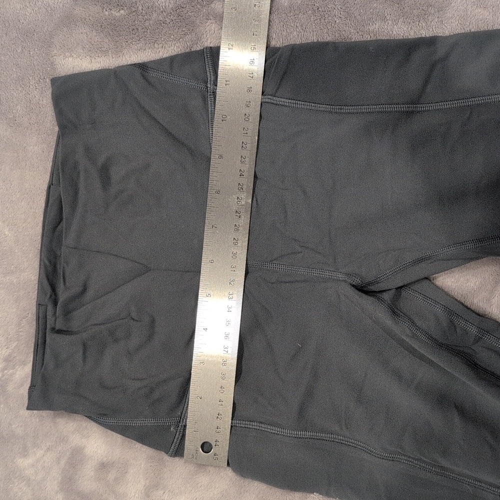 EUC Lululemon Align Leggings With Pockets, 25" Inseam - Picture 2 of 2